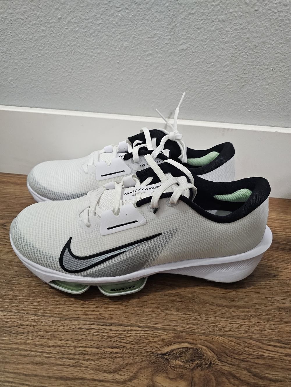 Nike Air Zoom Infinity Tour 2 Golf Shoes White Green FD0217-100 Men’s Size 8